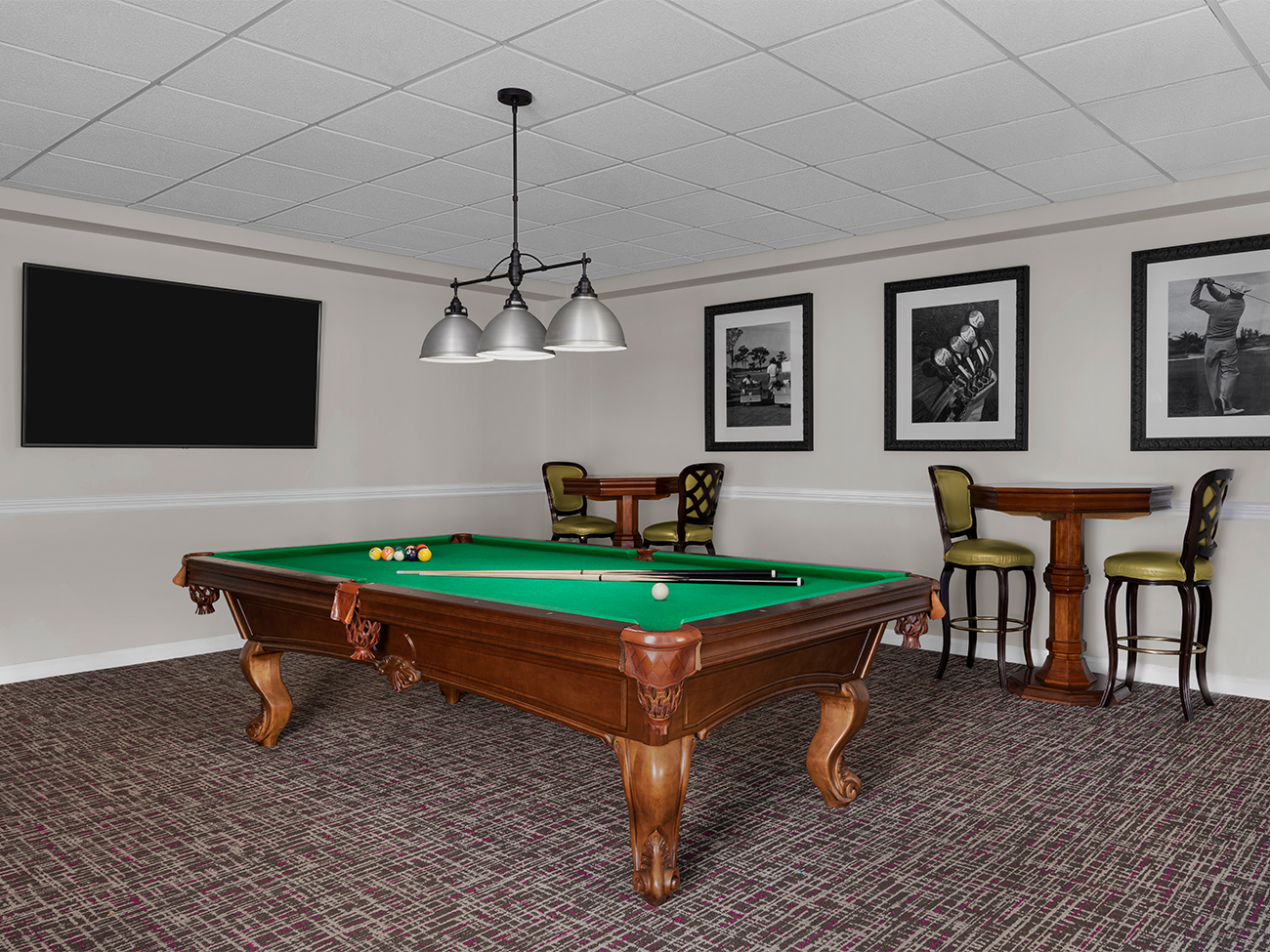 Lounge - Billiards